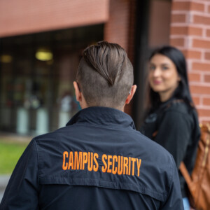 Student with 小猪视频Campus security officer